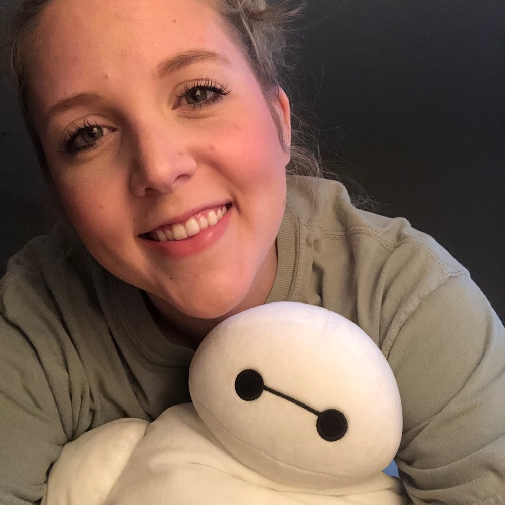 Meet your Posher, Kayla